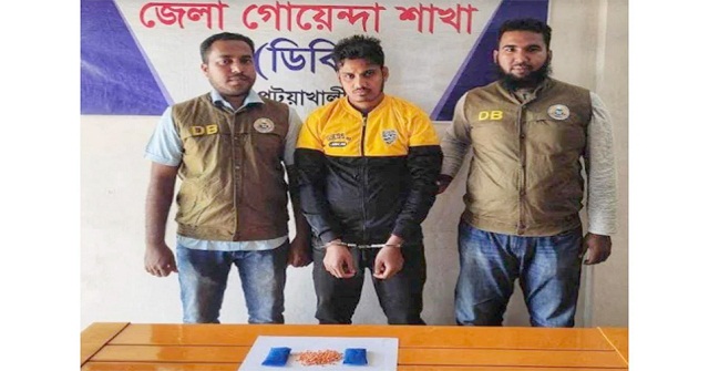  ছোট ভাইয়ের 'রক্ত' দেখে বড় ভাইয়ের মৃত্যু!