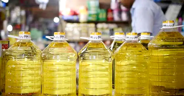 লিটারে ৬ টাকা বাড়লো সয়াবিন তেলের দাম