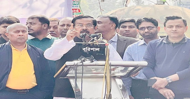  বিএনপির নেতাদের কানধরে জাতির কাছে ক্ষমা চাইতে বললেন নানক