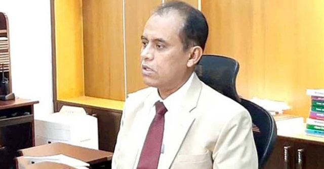 উজিরপুরে বাবা- ছেলের খুনিদের ফাঁসির দাবীতে মুক্তিযোদ্ধাদের মানববন্ধন