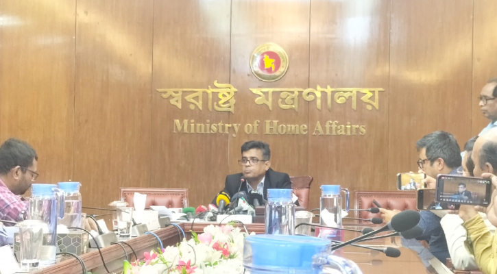 সন্ধ্যা থেকে সারা দেশে গুরুত্বপূর্ণ স্থানে যৌথবাহিনীর প্যাট্রলিং