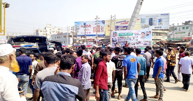 বরিশালে ইজিবাইক চালকদের ওপর হামলার অভিযোগ