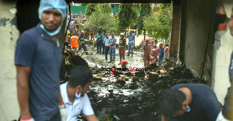 কেন ও কীভাবে ১৮ বছরের কম বয়সীদের ভিডিও গেমের আসক্তি কমাচ্ছে চীন