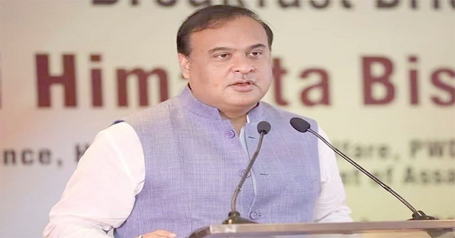 মা হওয়ার ‘সঠিক’ বয়স জানালেন আসামের মুখ্যমন্ত্রী