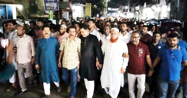স্পিকার হাফিজ উদ্দিন আহমেদ ভারপ্রাপ্ত রাষ্ট্রপতি হওয়ায় লালমোহনে আনন্দ মিছিল