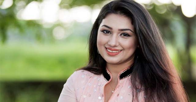 সংসদ সদস্য হতে চান অপু বিশ্বাস