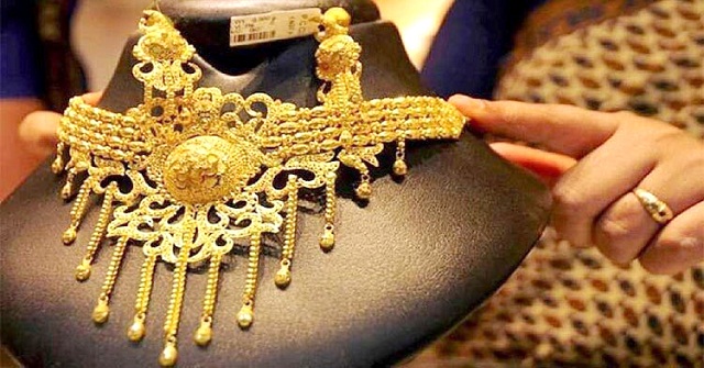 সোনার দামে নতুন রেকর্ড, ভরি ১৩৫৬৬৪ টাকা