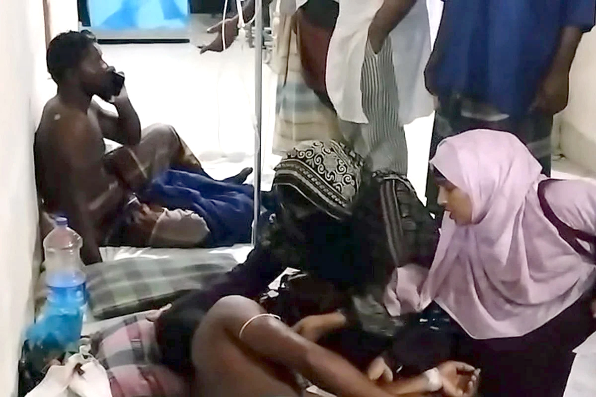 সাগরে ট্রলার ডুবি, চার দিন ভেসে থাকার পর ৯ জেলে উদ্ধার