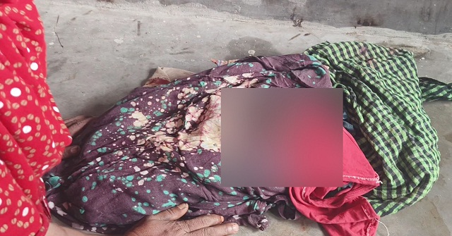 যাত্রী ছাউনিতে ভারসাম্যহীন নারীর সন্তান প্রসব, নবজাতককে নিয়ে হাসপাতালে ছুটলেন ইউএনও