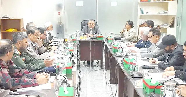 ভোটের মাঠে চোরাগোপ্তা হামলার আশঙ্কা ইসির, কঠোরভাবে দমনের নির্দেশ