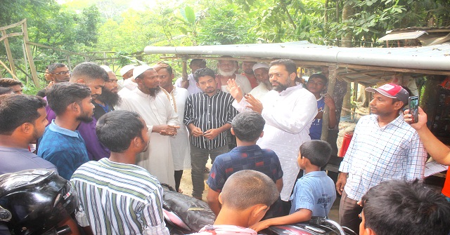 কৃষকদের মুখে হাসি ফোটালেন এসএম জাকির হোসেন 