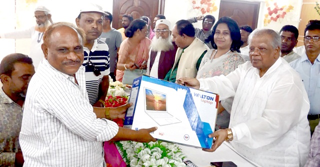 বাংলাদেশের মতো পৃথিবীতে এমন সুসংহত সংবিধান আর নেই : আমু