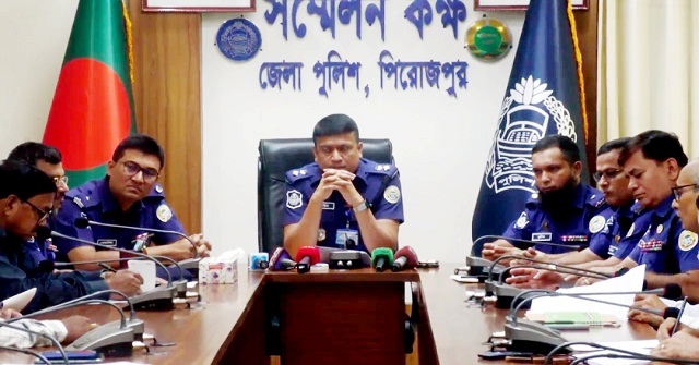 পিরোজপুরে ১৫ দিনে তিন ক্লুলেস হত্যাকান্ডের রহস্য উদঘাটন