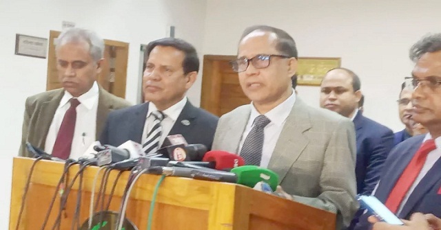 ইয়াবা ব্যবসায়ী যখন ‘সাংবাদিক’!