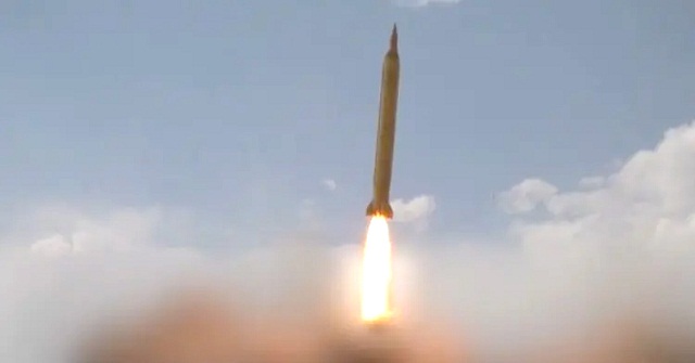 ট্রাম্পের আল্টিমেটামে পাত্তা দিচ্ছে না ইরান, কুয়েত-ইসরায়েলে হামলা