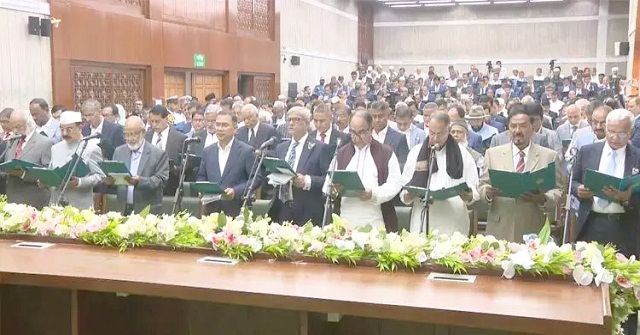 শপথ নিলেন বিএনপির নবনির্বাচিত এমপিরা