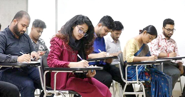 ৩২ বছর পর্যন্ত যতবার সম্ভব, ততবার বিসিএস দেওয়া যাবে