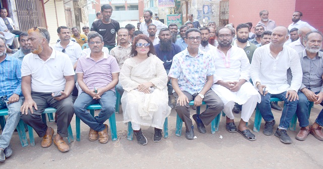 বরিশালে বিএনপির অবস্থান কর্মসূচি