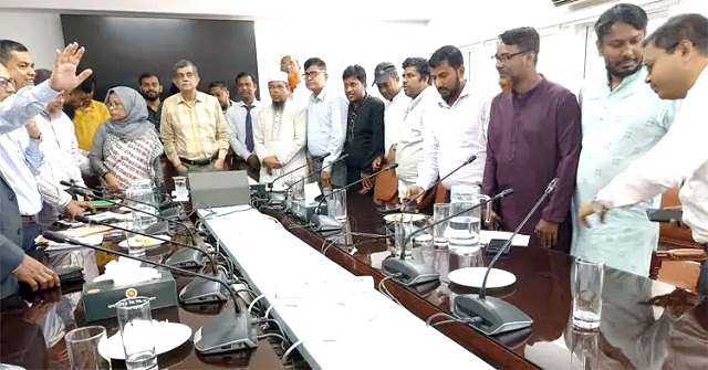 বাড়িভাড়া বাড়ানোয় ‘সন্তুষ্ট’ শিক্ষকরা, আন্দোলন স্থগিত