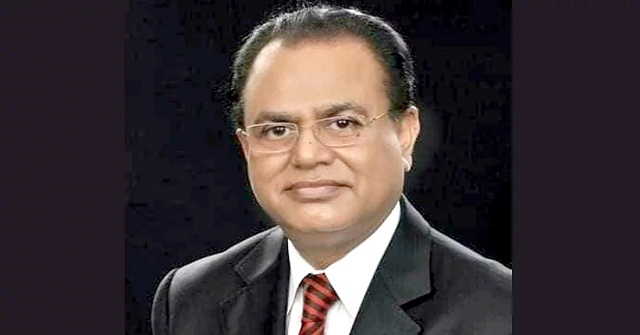 ৪২ দিন পর হাসপাতাল থেকে ফিরেছেন খন্দকার মাহবুব