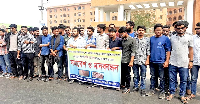 আগৈলঝাড়ায় চলাচলের পথ নিয়ে সংঘর্ষে ৯ জন আহত: গ্রেপ্তার ৫ 