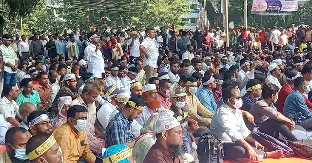 অনির্দিষ্টকালের জন্য কর্মবিরতির ঘোষণা প্রাথমিক শিক্ষকদের