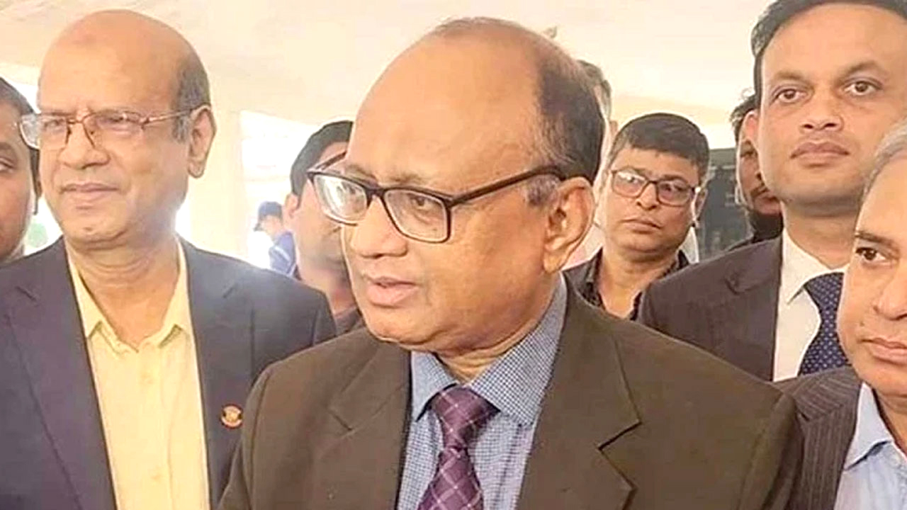  আওয়ামী সরকারের করা চুক্তিতে হাসিনাকে ভারত থেকে আনা সম্ভব
