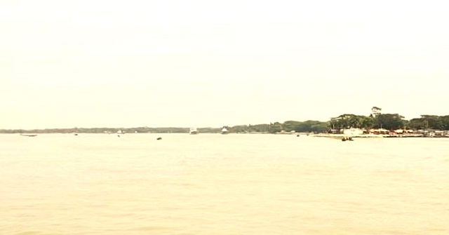 কীর্তনখোলায় স্পিডবোট-বাল্কহেড সংঘর্ষ, ১ জনের মৃত্যু নিখোঁজ ৩