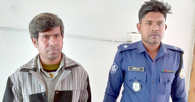 মঠবাড়িয়ায় সাজাপ্রাপ্ত পলাতক আসামি গ্রেপ্তার