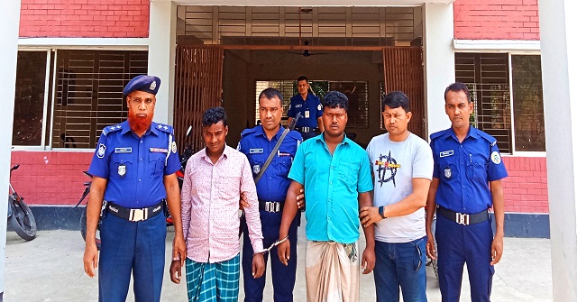 দক্ষিণ আইচায় ২৫ বছরের দণ্ডপ্রাপ্ত দুই আসামি গ্রেফতার 