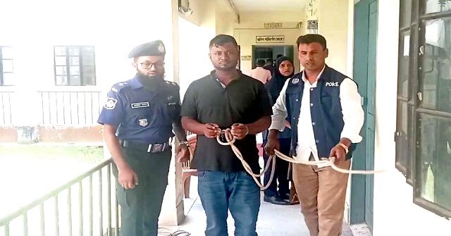 নলছিটিতে পুলিশের ঘরে ডাকাতির ঘটনায় যুবক আটক