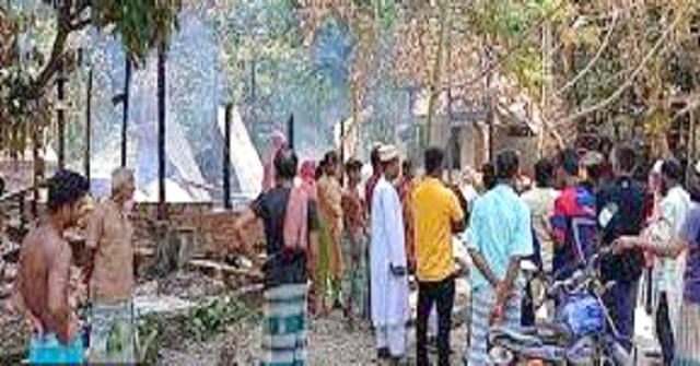 কাঁঠালিয়ায় বীর মুক্তিযোদ্ধার বাড়িতে আগুন দেওয়ার অভিযোগ