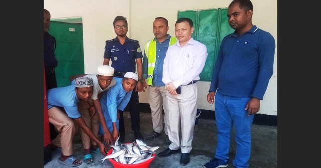 ফাঁদ পেতে বাউফলে অস্ত্র ও মাদকসহ যুবক গ্রেফতার
