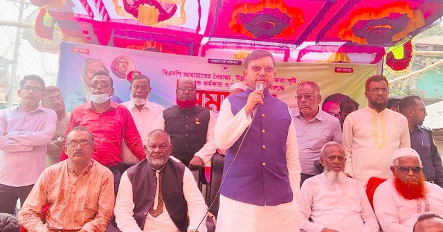 কলাপাড়ায় ২০ গ্রাম পানির নিচে, হাজারো পরিবার পানিবন্দী 