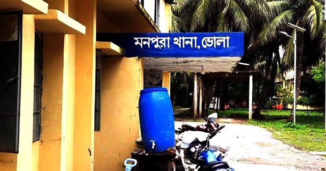 মনপুরায় মেঘনা নদী থেকে ২ জেলের মরদেহ উদ্ধার