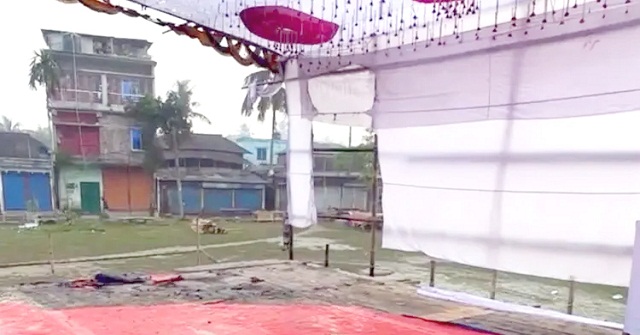 বাউফলে খালেদা জিয়ার দোয়া অনুষ্ঠানের মঞ্চে দুর্বৃত্তের আগুন
