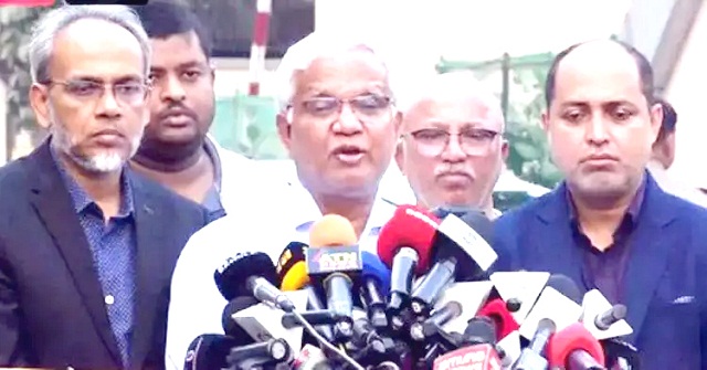 চিকিৎসকরা ‘সেফ টু ফ্লাই’ সার্টিফাই করলেই লন্ডন নেওয়া হবে খালেদাকে