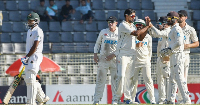 ব্যাটিং বিপর্যয়ে বাংলাদেশ