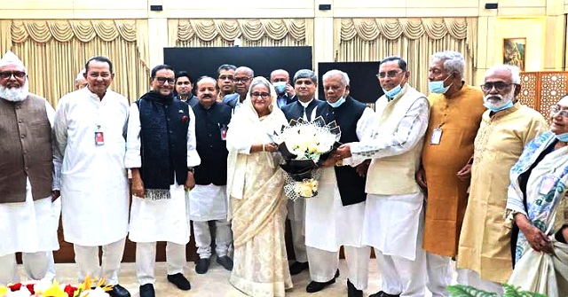 ১৪ দল নেতাদের সঙ্গে বৈঠকে শেখ হাসিনা