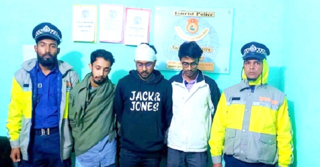  মাদক সেবন করে কুয়াকাটায় ব্যবসায়ীদের মারধর, ববি’র ৩ শিক্ষার্থী আটক