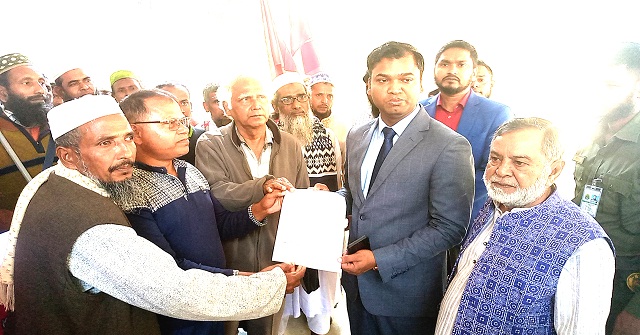 কলাপাড়ায় কৃষক সমাবেশ বিক্ষোভ মিছিল ও স্মারকলিপি পেশ