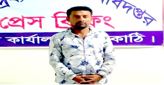ঝালকাঠিতে ইয়াবাসহ মাদক কারবারি গ্রেপ্তার