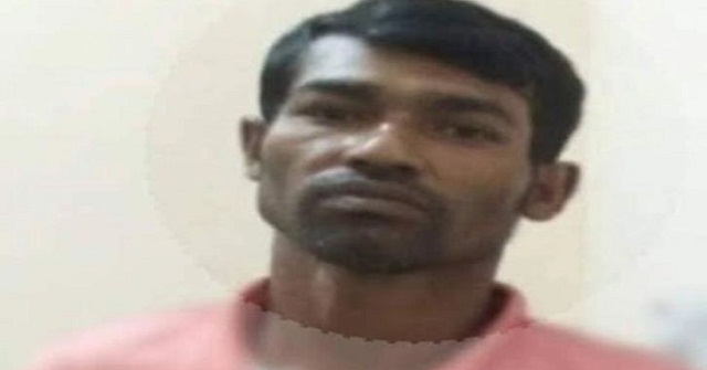 মালামাল গুছাতে সকাল, গণপিটুনির ভয়ে ৯৯৯ নম্বরে সহায়তা 