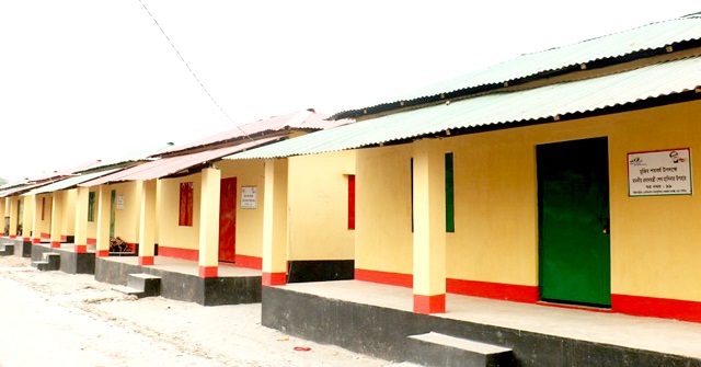 ভাণ্ডারিয়ায় ১০৫ পরিবার ঘর পাবেন বুধবার