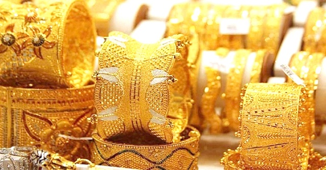 নতুন ইতিহাস সৃষ্টির পথে সোনা
