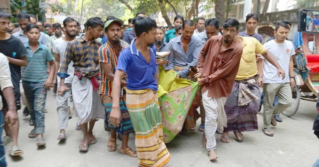 বাসে আগুন দিয়ে পালানোর সময় একজনের মৃত্যু
