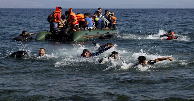 গ্রিস-তুরস্ক সীমান্তে ৯২ অভিবাসী উদ্ধার