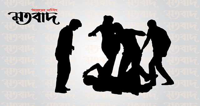 আগৈলঝাড়ায় হিন্দু পরিবারের জমি কমদামে বিক্রি না করায় হামলা, নারীসহ আহত ৪ 