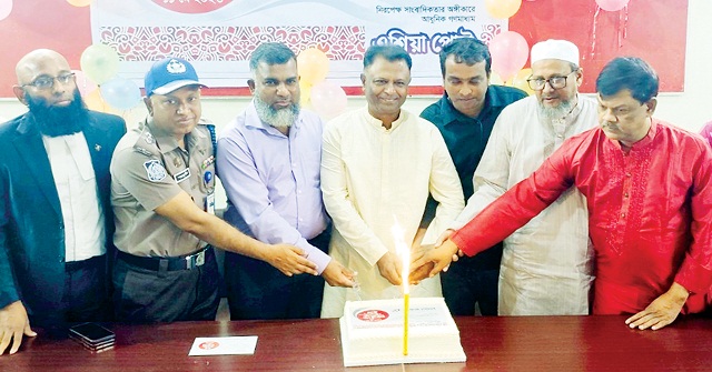 বরিশাল প্রেসক্লাব থেকে আনুষ্ঠানিক যাত্রা শুরু করলো ‘এশিয়া পোস্ট’