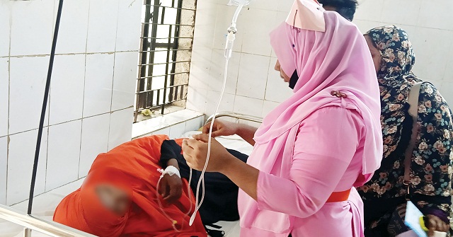 পটুয়াখালীতে কিস্তির অর্থ না পেয়ে অন্তঃসত্ত্বা গৃহবধূকে মারধর